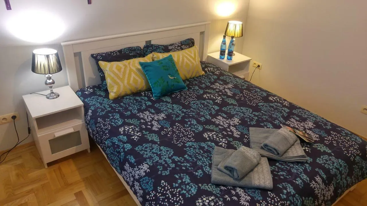 Rent0Nline Hoza Apartment Center Metro Βαρσοβία 0*,